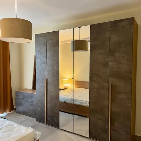 Apartament Make Yourself At Home-new And Warm 2br